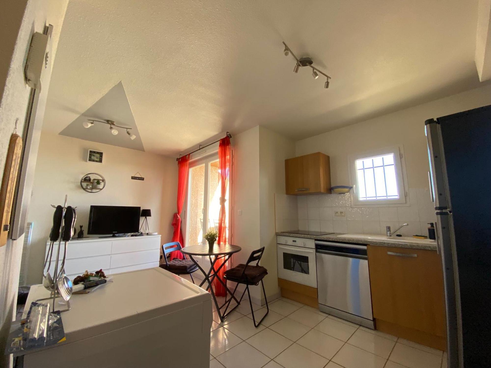 T3 Vue Mer Et Plage, Avec Wifi Et Parking Saint-Pierre-la-Mer  Exterior foto